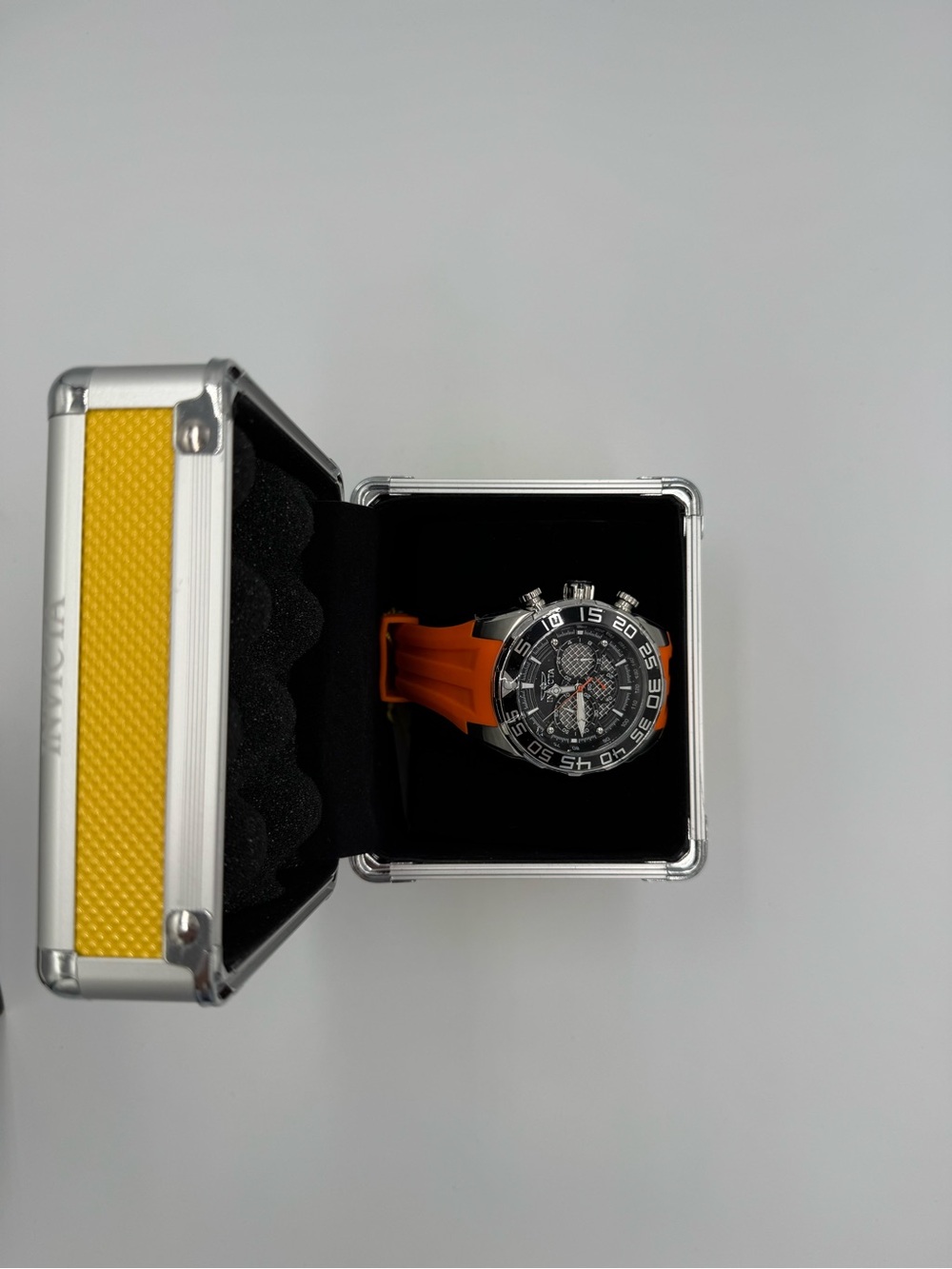 Invicta Speedway SCUBA Typhoon Men's Watch - 50mm. Orange - Picture 15 of 17
